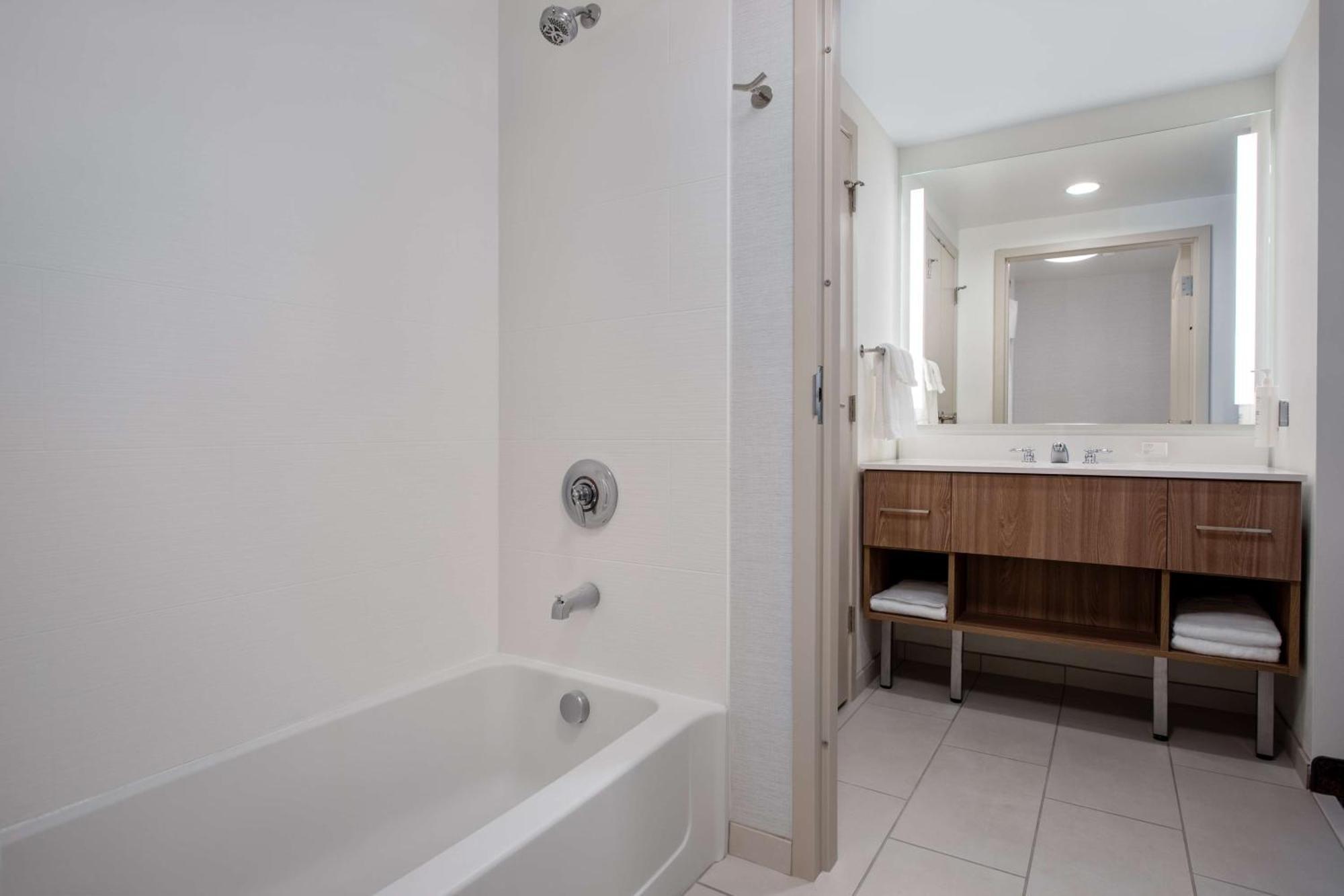 Homewood Suites By Hilton Davidson Kültér fotó